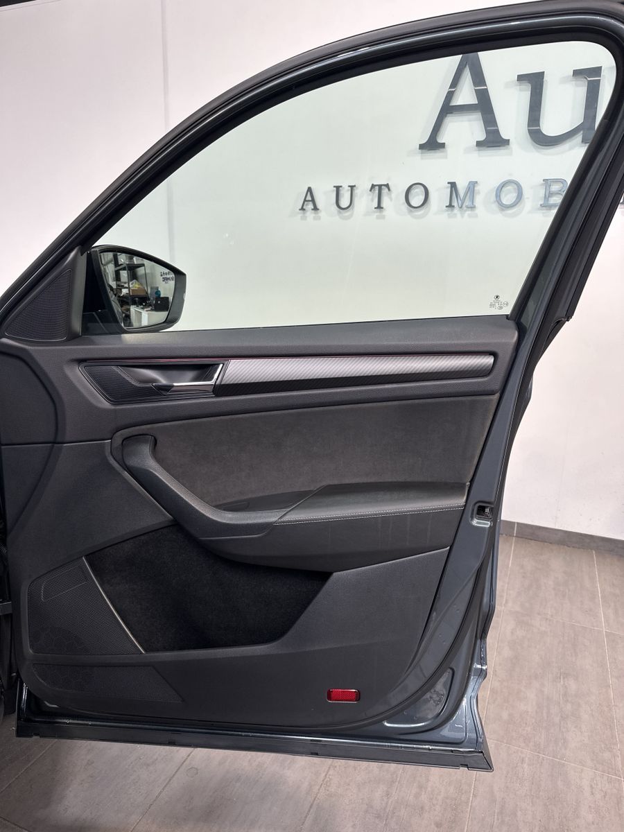 Fahrzeugabbildung SKODA Kodiaq Sportline 4x4 7-Sitzer NAV+LED+AHK+19ZOLL