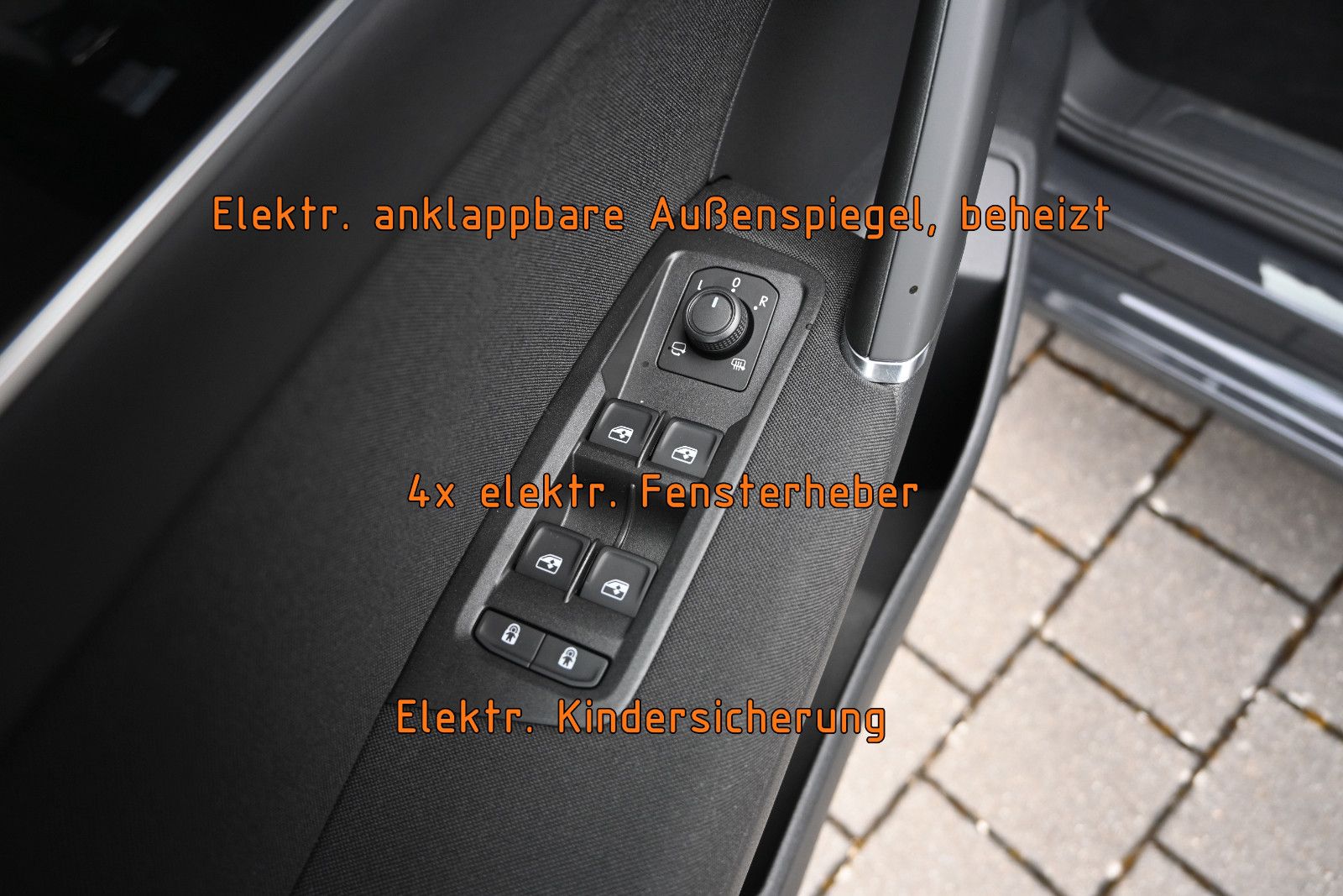 Fahrzeugabbildung Volkswagen Touran 2.0 TDI °UVP61.090€°ACC°AHK°DYN°PANO°SHZG