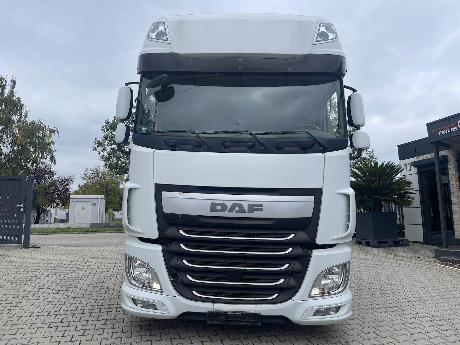DAF XF 460 FT *Lowliner m.Hubsattelkupplung