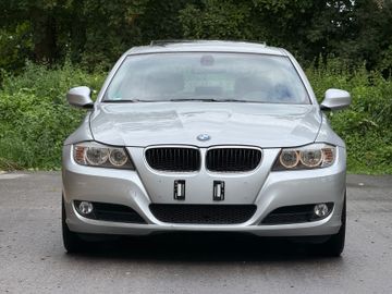 BMW 320 - 6