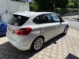 BMW 220 Active Tourer 220d xDrive A -