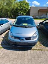 Renault Senic II gepflegt - Renault Scenic aus 2006 mit Diesel-Antrieb