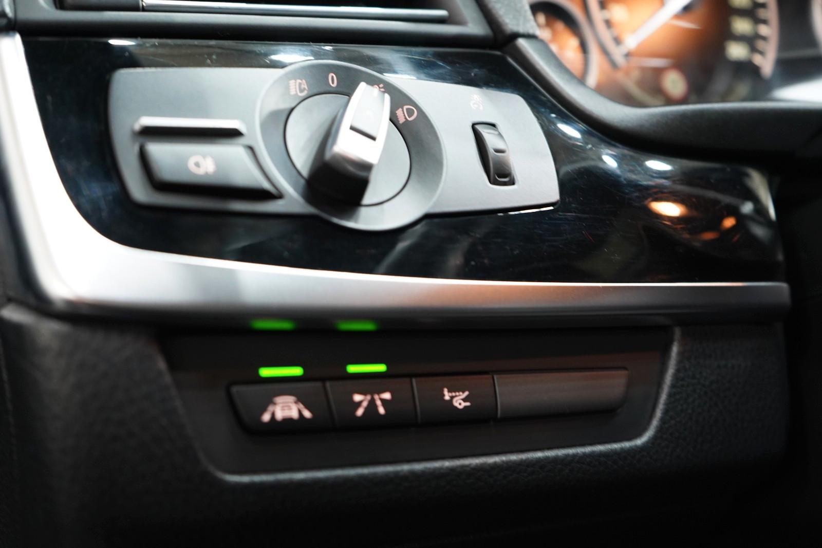 BMW M550 d Touring xDrive 381 ch • BVA • Harman Kardon • HUD • Toit Panoramique
