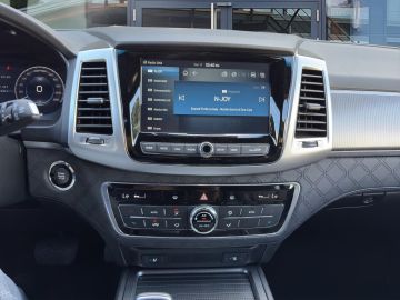 Ssangyong REXTON 2.2D 8AT 4WD °OFFROAD-Paket°BLACK-Paket°