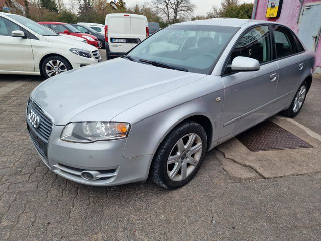 Audi A4 Lim. 2.0 Automatik Alufelgen