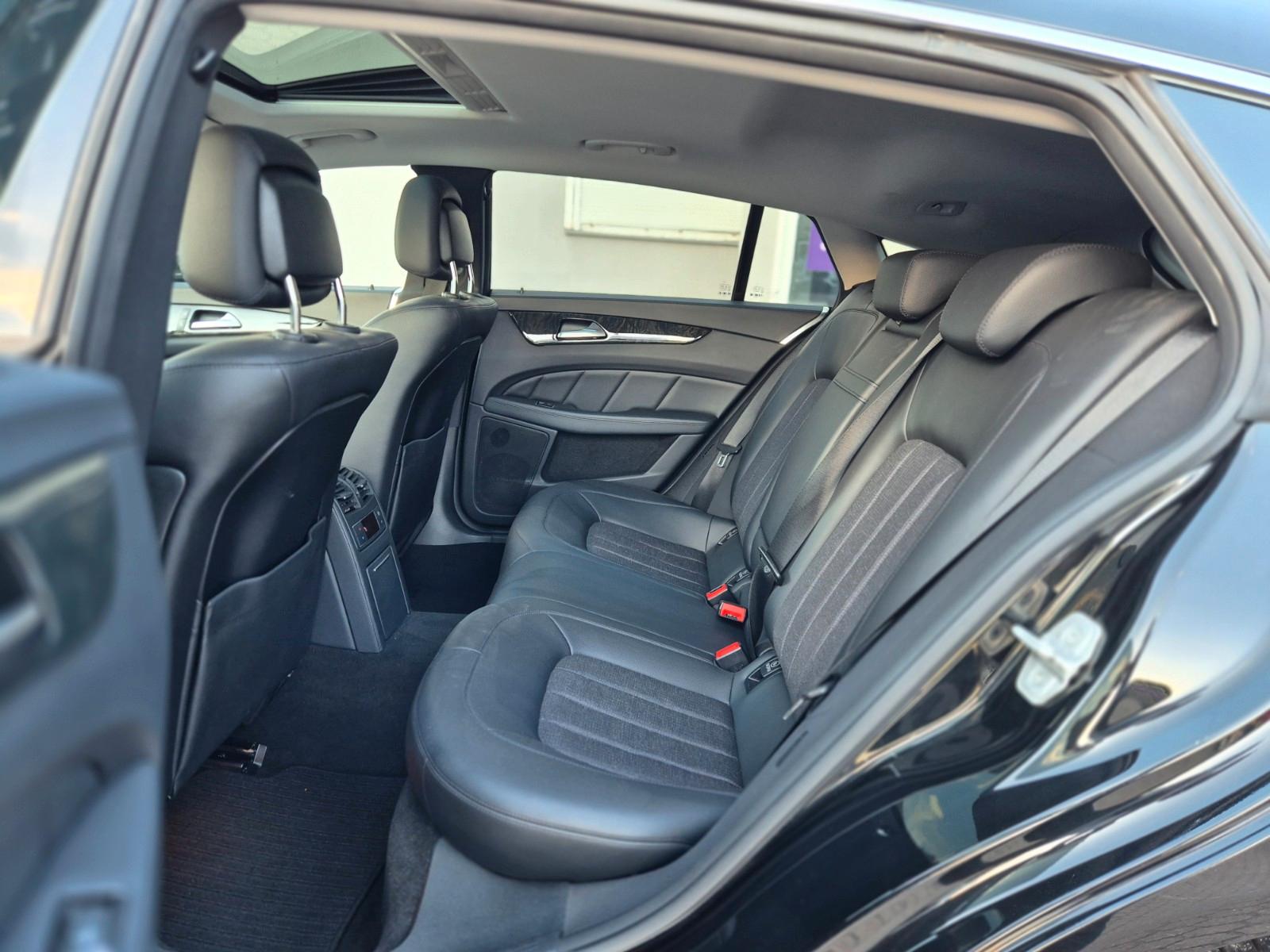 Mercedes-Benz CLS 350d Shooting Brake Multibeam 19" AMG 360°