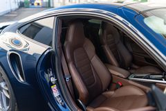 Fahrzeugabbildung Porsche 992 Turbo S *NACHTBLAU / APPROVED / VOLL*