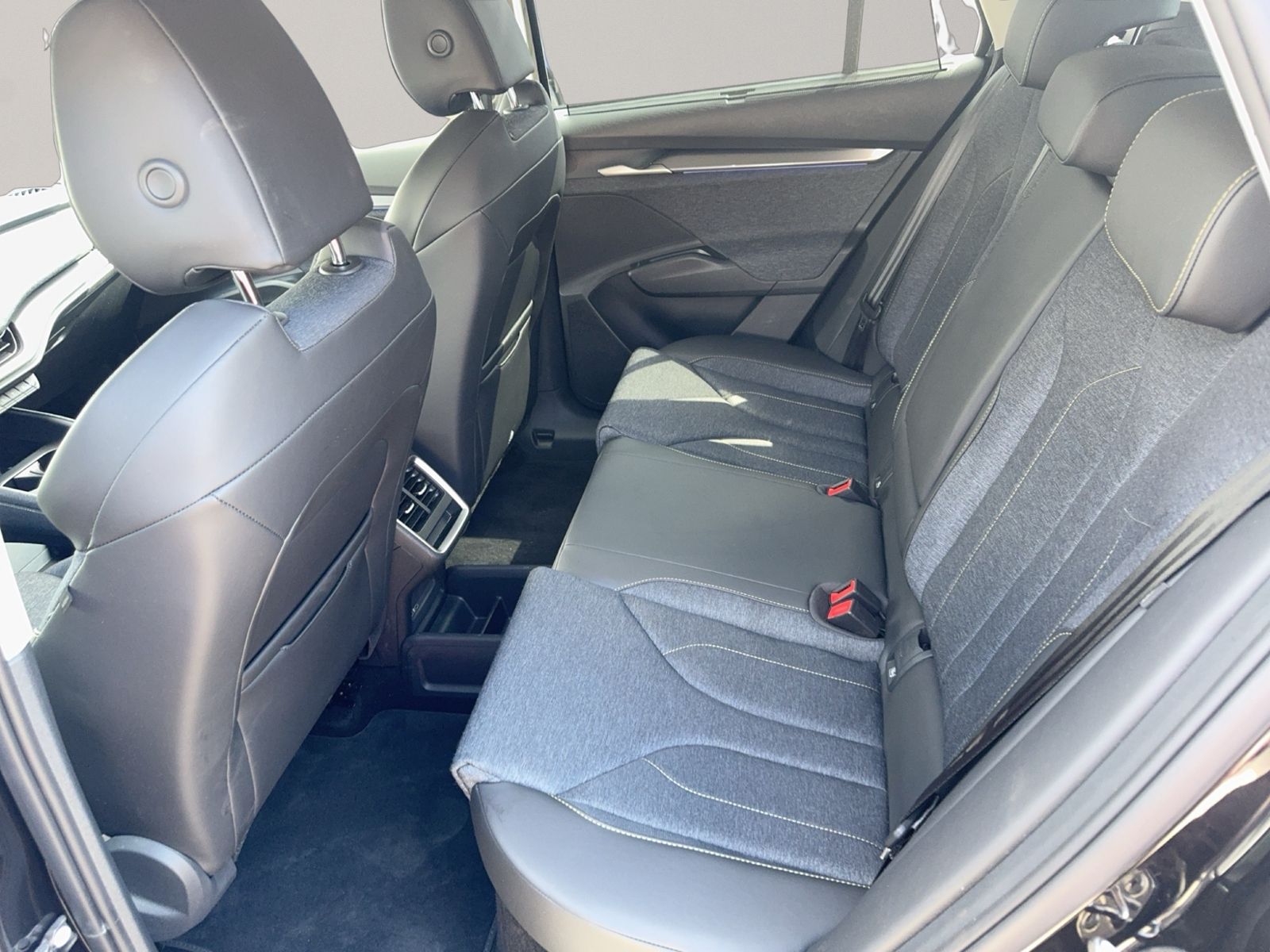 Elroq 85 Loft, AHK, Advanced, Headup, Wäremepump