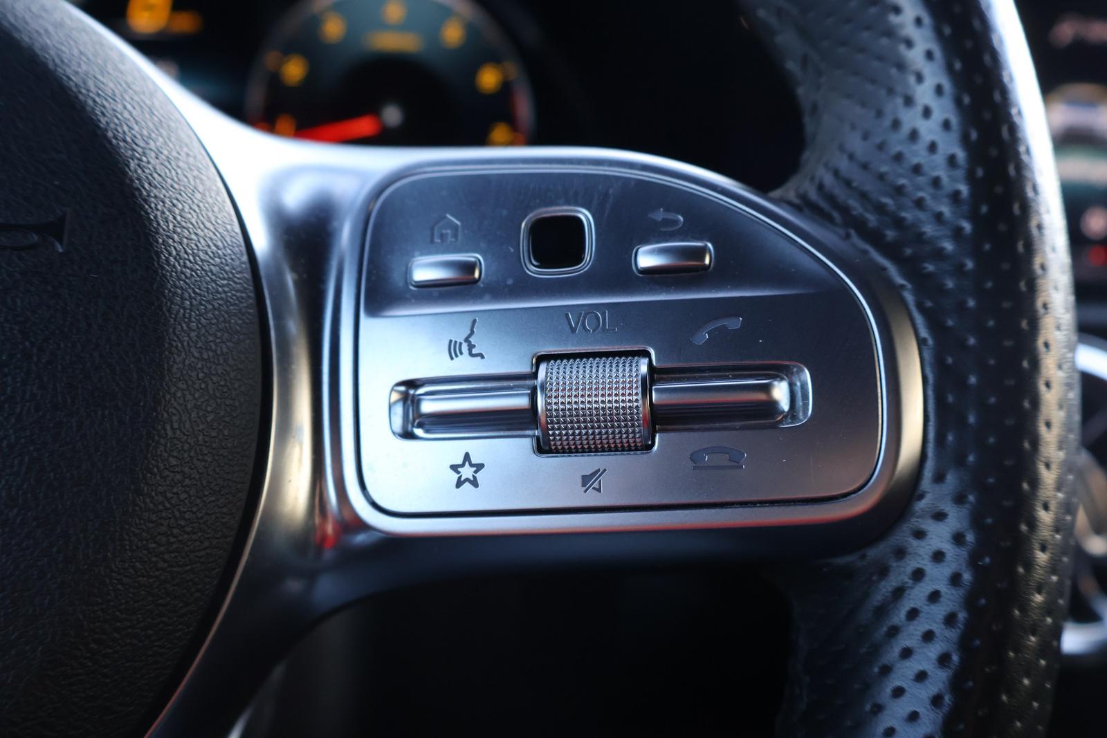 Mercedes-Benz A200 Edition 1 LED Navi Totwinkel Tempomat 360°