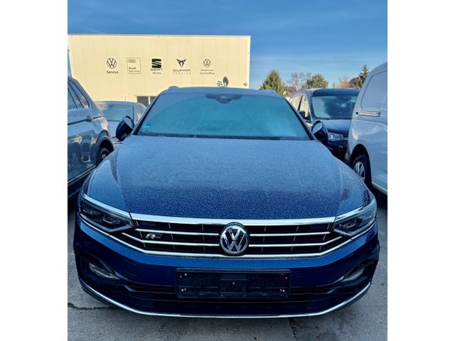VW Passat Variant 4Motion 2.0 TDI Elegance Sportpak