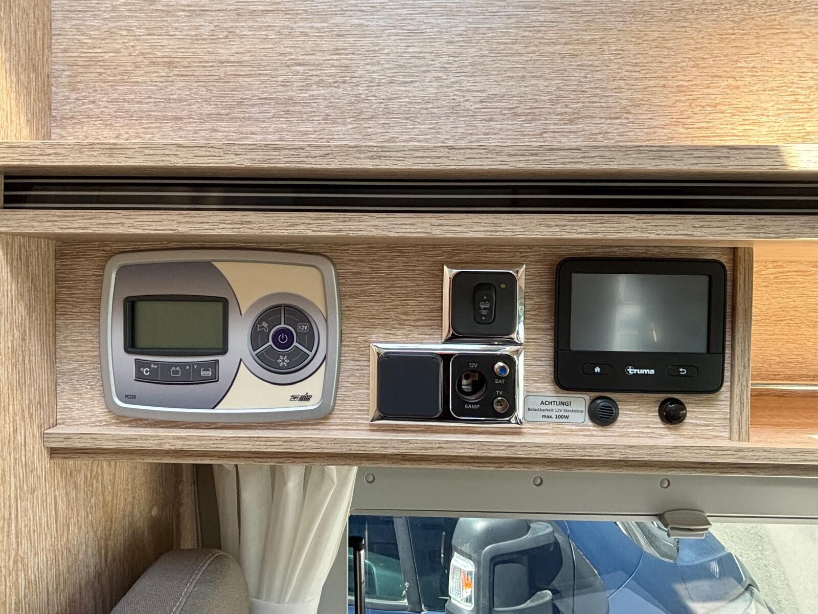 Fahrzeugabbildung Pössl 2Win Vario Citroen 165 PS Mark./AHK/Navi/Solar