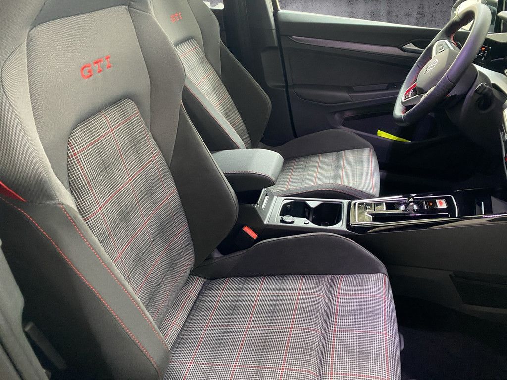 Volkswagen Golf - Bild 9