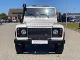 Land Rover Defender 110 E Station Wagon 2HD Klima TÜV NEU - weiße Land Rover Defender