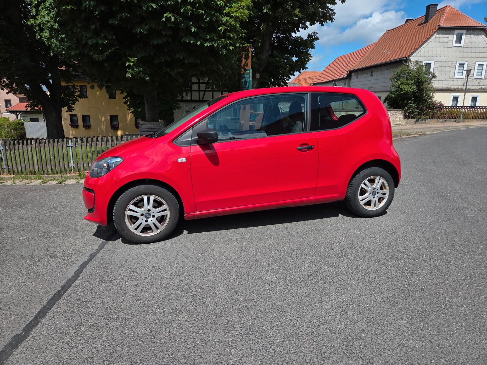 Volkswagen up! 1.0 44kW KLIMA/STANDHEITZUNG ALWETTER 1 HAND