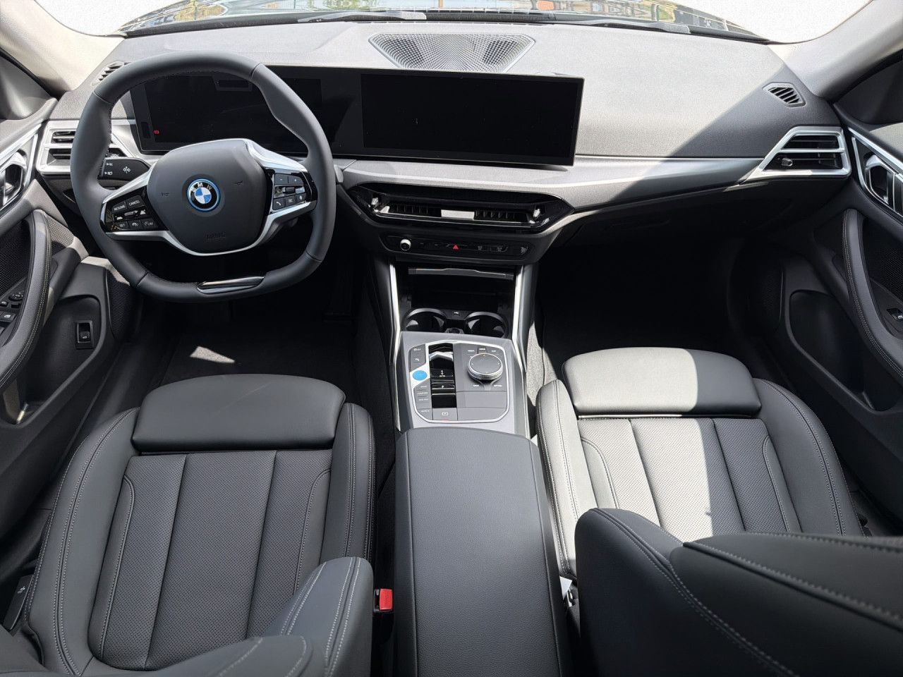 BMW i4 - Bild 14