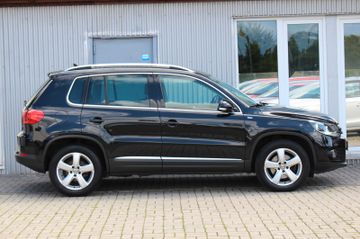 Volkswagen Tiguan - 5