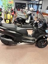 Piaggio MP3 530 HPE EXCLUSIVE - PIAGGIO MP3 530 HPE EXCLUSIVE