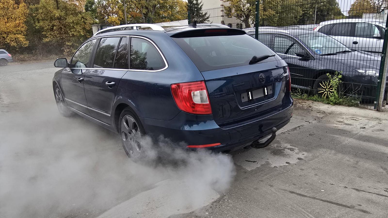 Skoda Superb 2011 — engine 1.968 cm³, 170 HP (125kW)