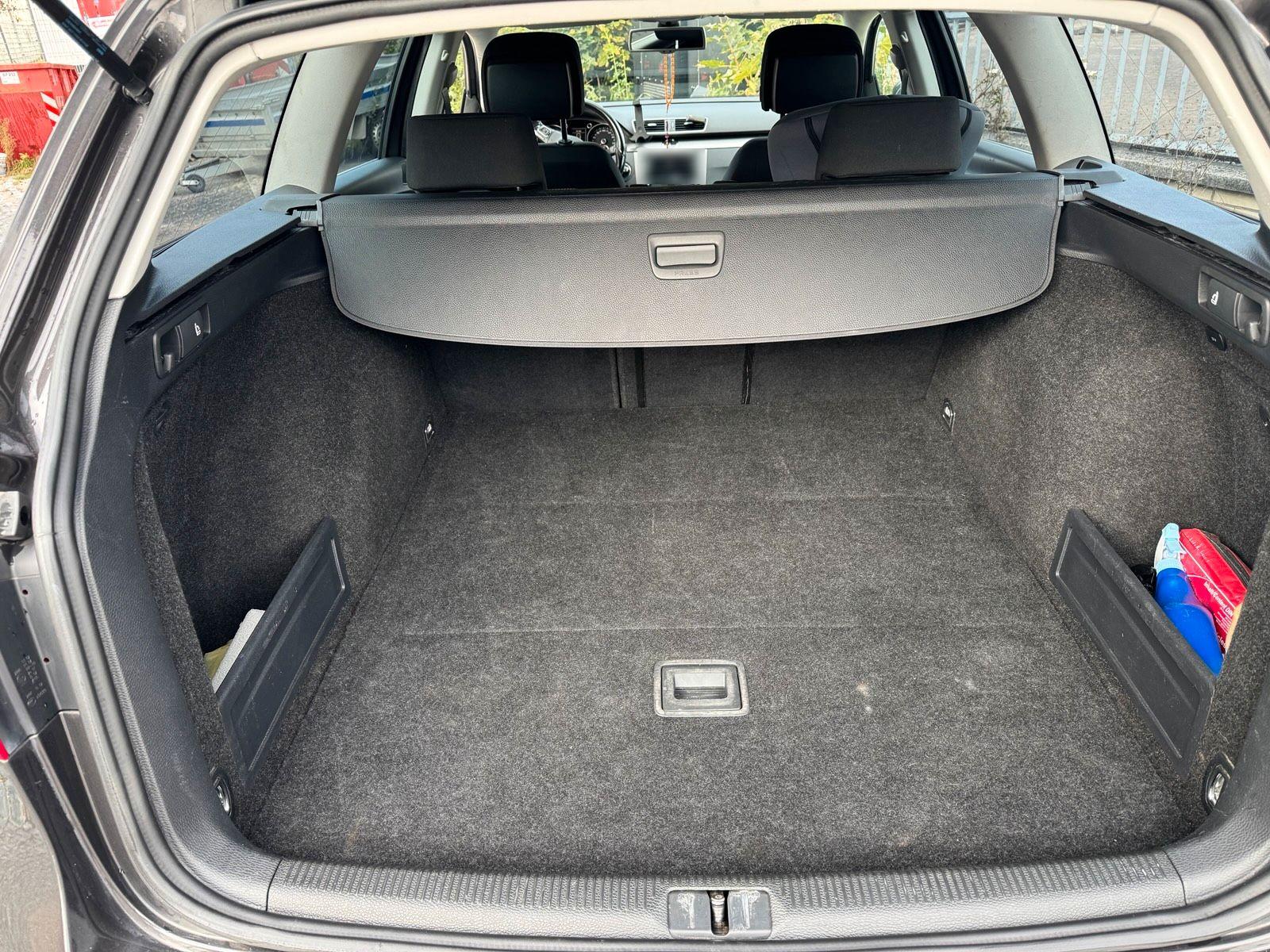 Volkswagen Passat 2011 — photo 11