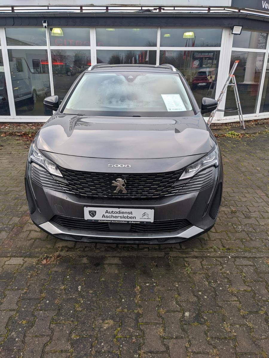 Peugeot 5008 PureTech 130 EAT8 Stop & Start Allure Pack