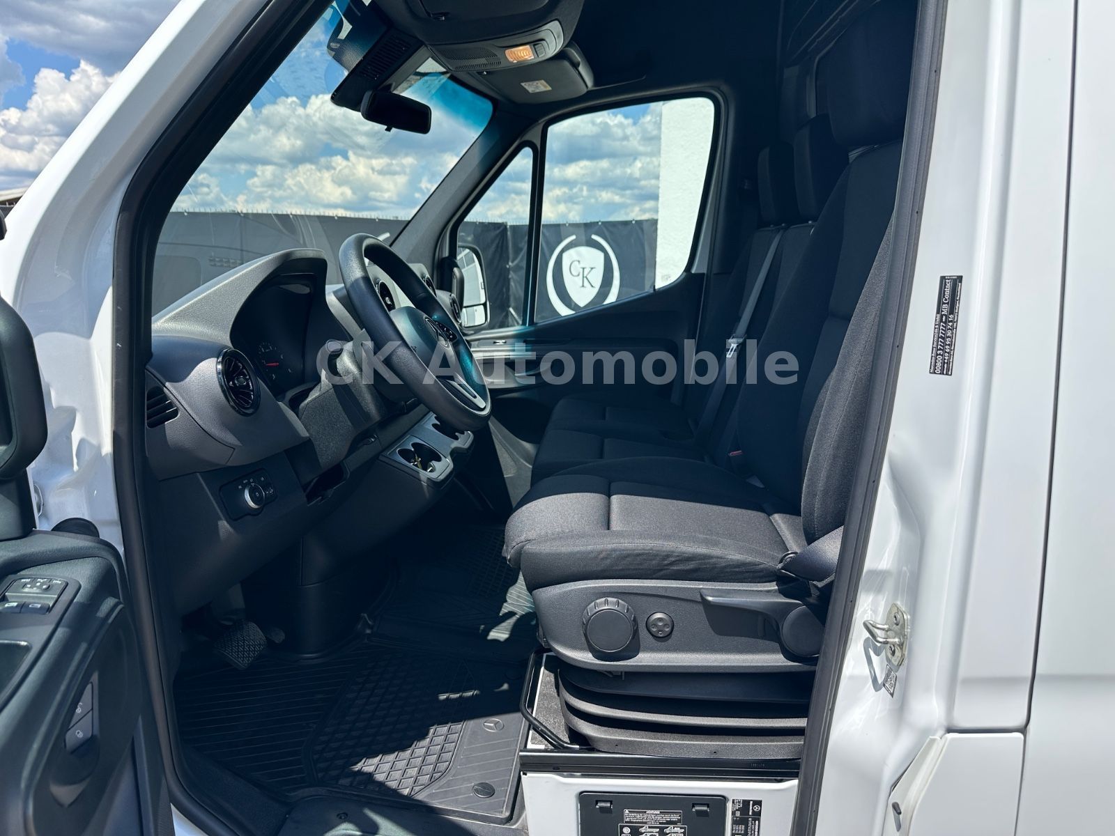 Fahrzeugabbildung Mercedes-Benz Sprinter III Kasten 315 CDI Autom/Navi/Klima/Kam