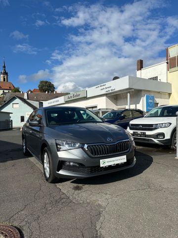 Skoda Scala Ambition 1.5 110KW LED Navi Kamera Sitzh.