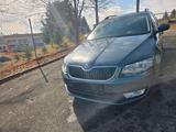 Skoda Octavia 1.6 TDI - Skoda Octavia mit Diesel-Antrieb: Limousine, 1.6