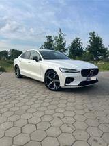 Volvo S60 B5 AWD Ultimate Dark Auto Ultimate Dark - Volvo S60: Allradantrieb