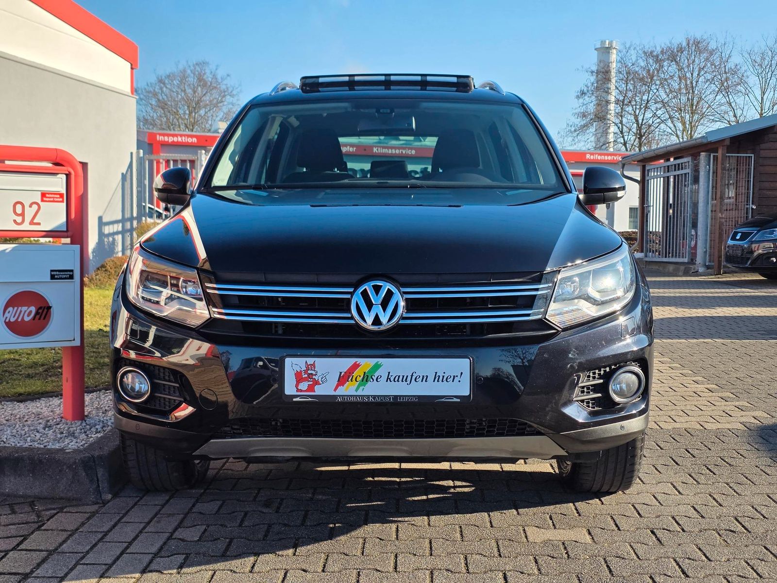 Fahrzeugabbildung Volkswagen Tiguan 2.0 TDI 4x4/Bi-Xenon/Navi/Pano/Ahk