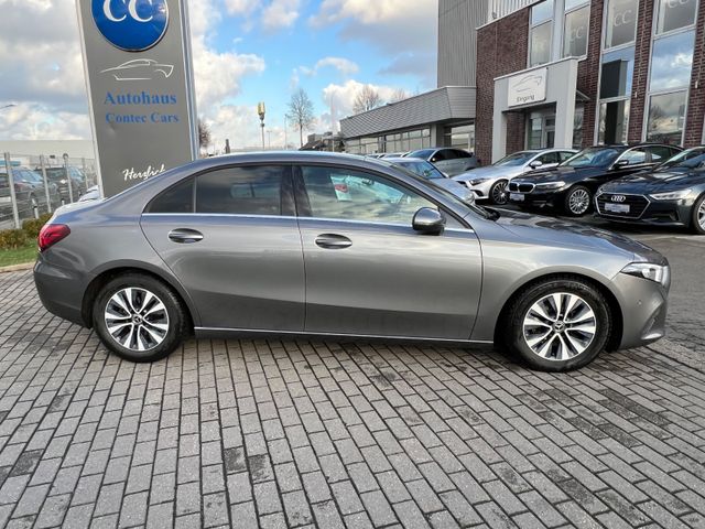 Mercedes-Benz A 180 d Limousine Style Pano+LED+Park+Agility