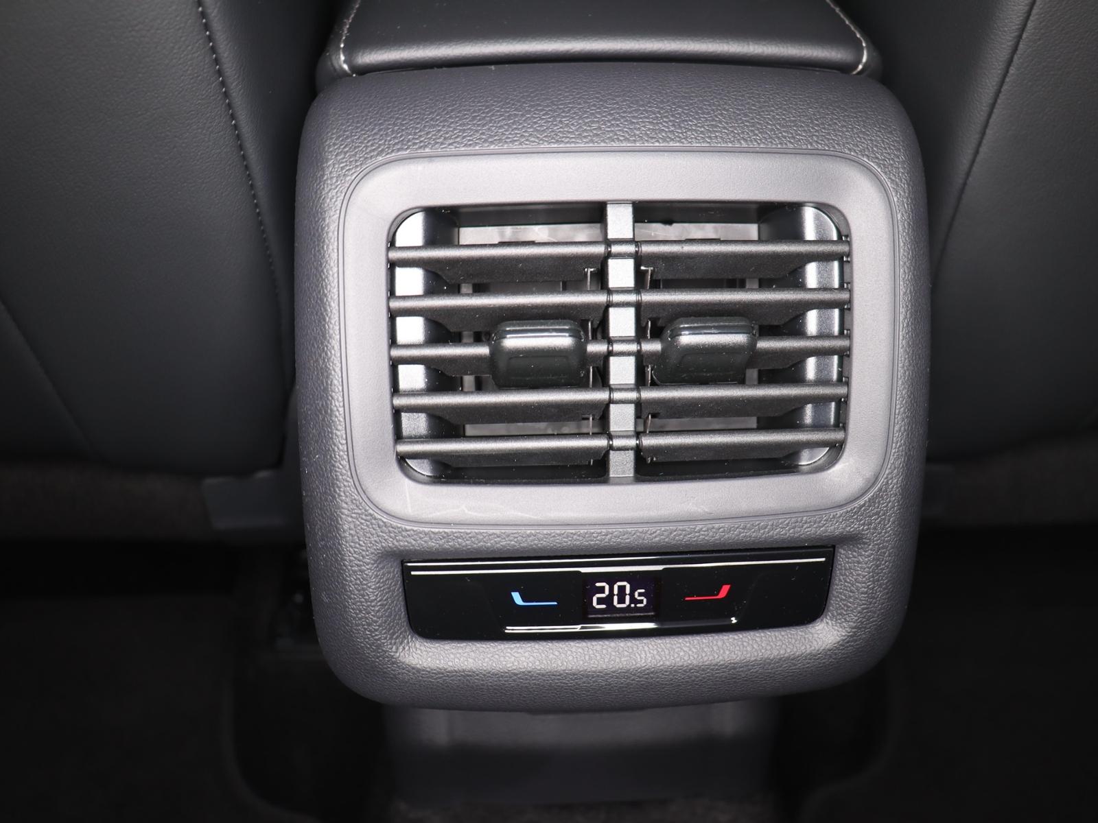 Volkswagen T-Roc R-Line 1.5eTSI DSG 299,-ohne Anzahlung ACC, миниатюра 14