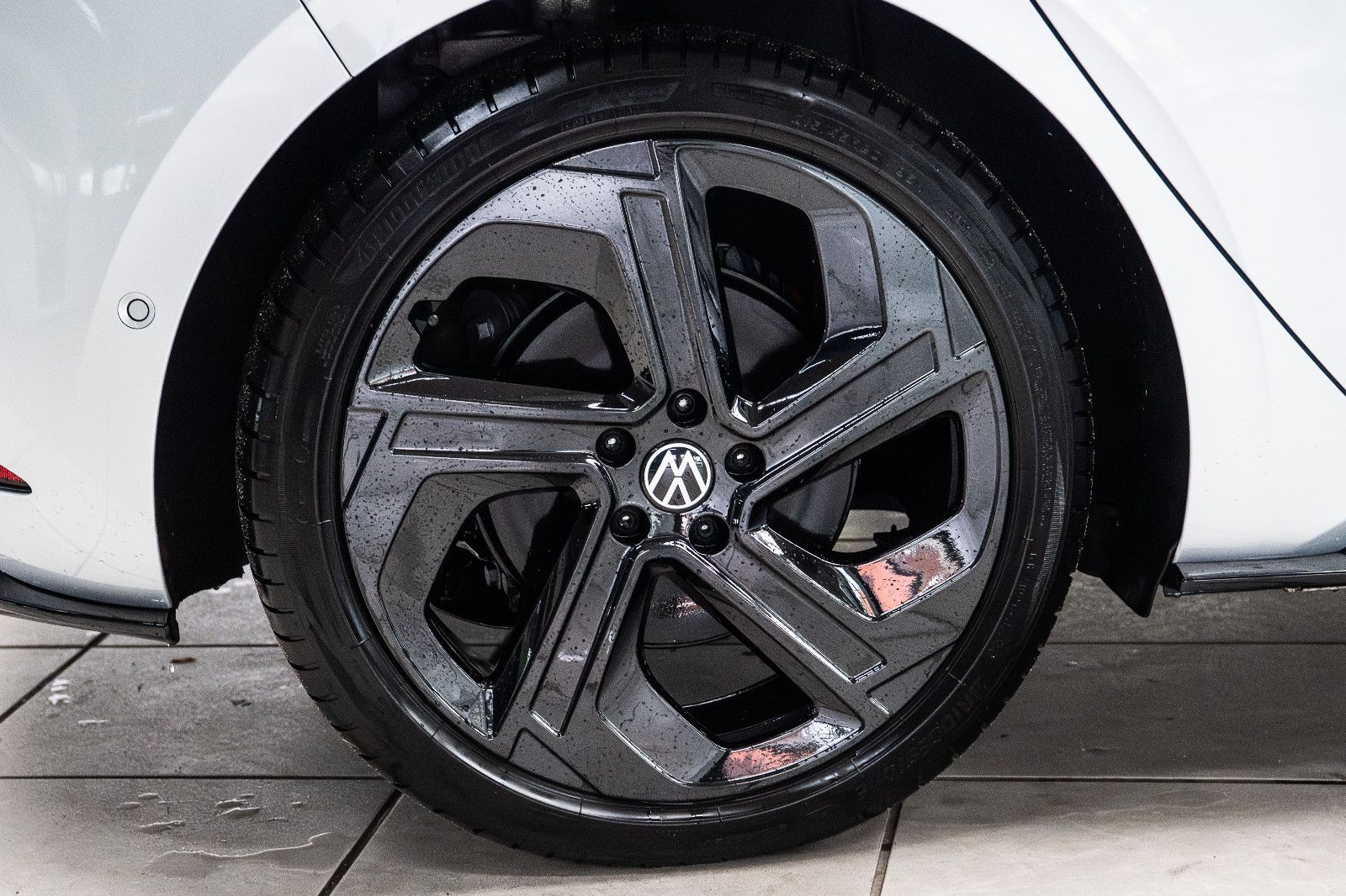 Fahrzeugabbildung Volkswagen ID.3GTX 210kW+Pano+Wäpu+AHK+MATRIX+LHZ+NAVI+ACC