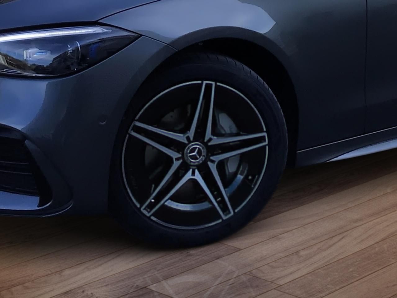 Fahrzeugabbildung Mercedes-Benz C 300 e T **AMG*NIGHT*AHK*DIGITAL*FAHRASSIST-P*