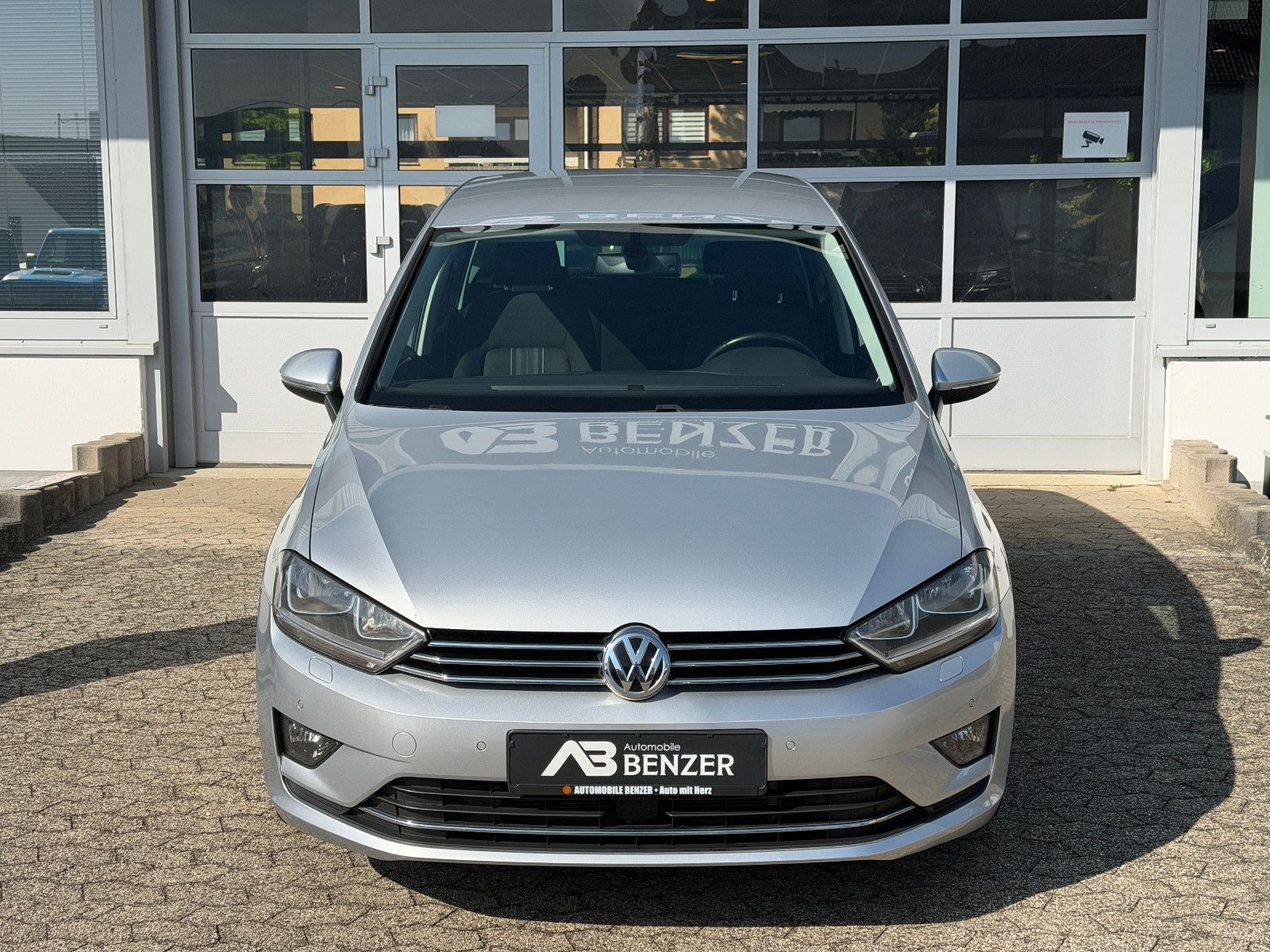 Fahrzeugabbildung Volkswagen Golf Sportsvan VII Lounge /AUTOMATIK/ACC/SHZ/