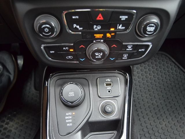 Compass 2.0 M-Jet 4WD Limited AHK/19-ZOLL/XENON/