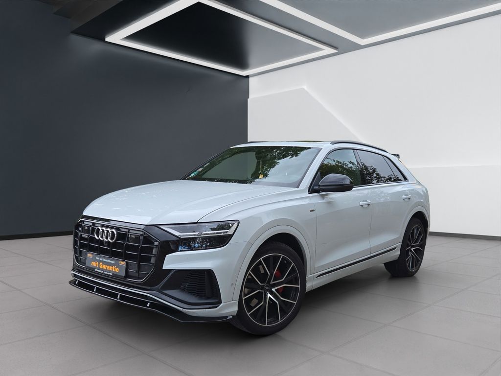 Image of Audi Q8