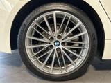 BMW 520d Touring Sport-Line NAV+LED+VCOCK+KAMERA+SHZ - mit Diesel-Antrieb: Weiß, Head-Up Display, Kombi