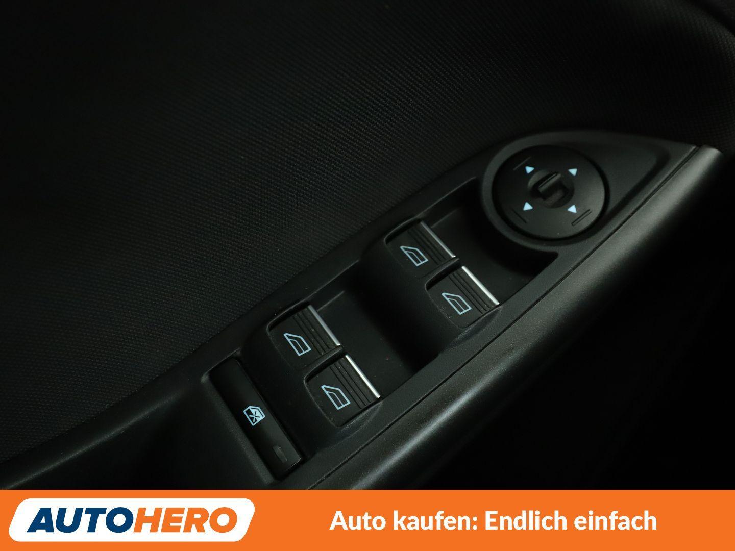 Ford Focus 1.0 EcoBoost ST-Line*TEMPO*PLA*PDC*SHZ*LHZ