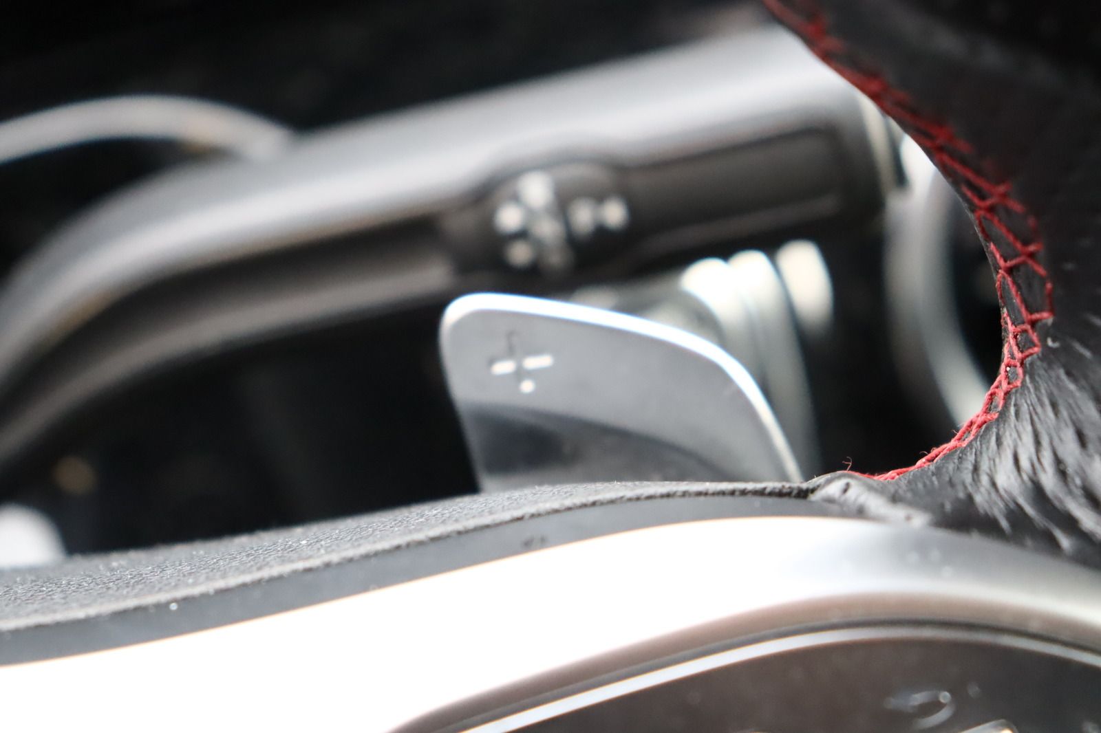 Fahrzeugabbildung Mercedes-Benz B 200 AMG Line * Navigation * Alcantara