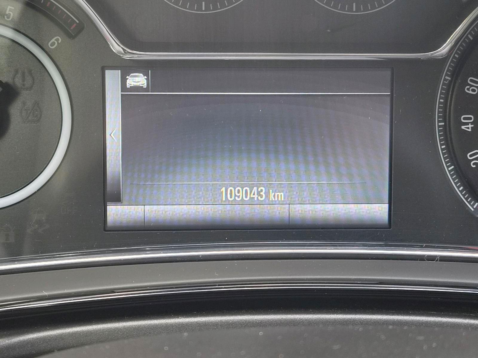 Opel Insignia 2015 — photo 10