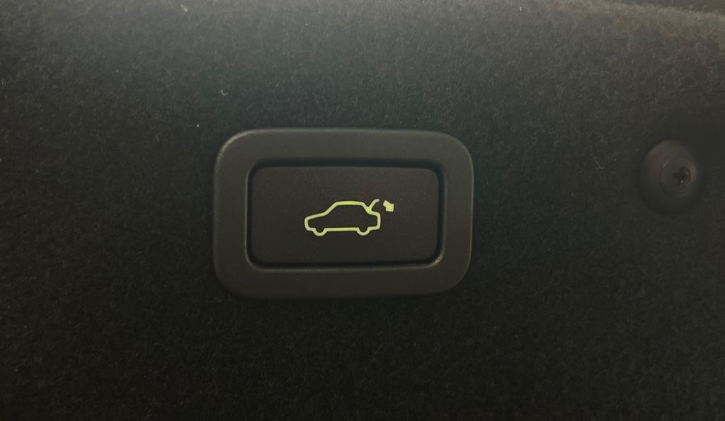 Jaguar XF Prestige/ 1.HAND/ 84.tKM/ 2016/ GARANTIE/ Jaguar XF Prestige/ 1.HAND/ 84.tKM/ 2016/ GARANTIE/