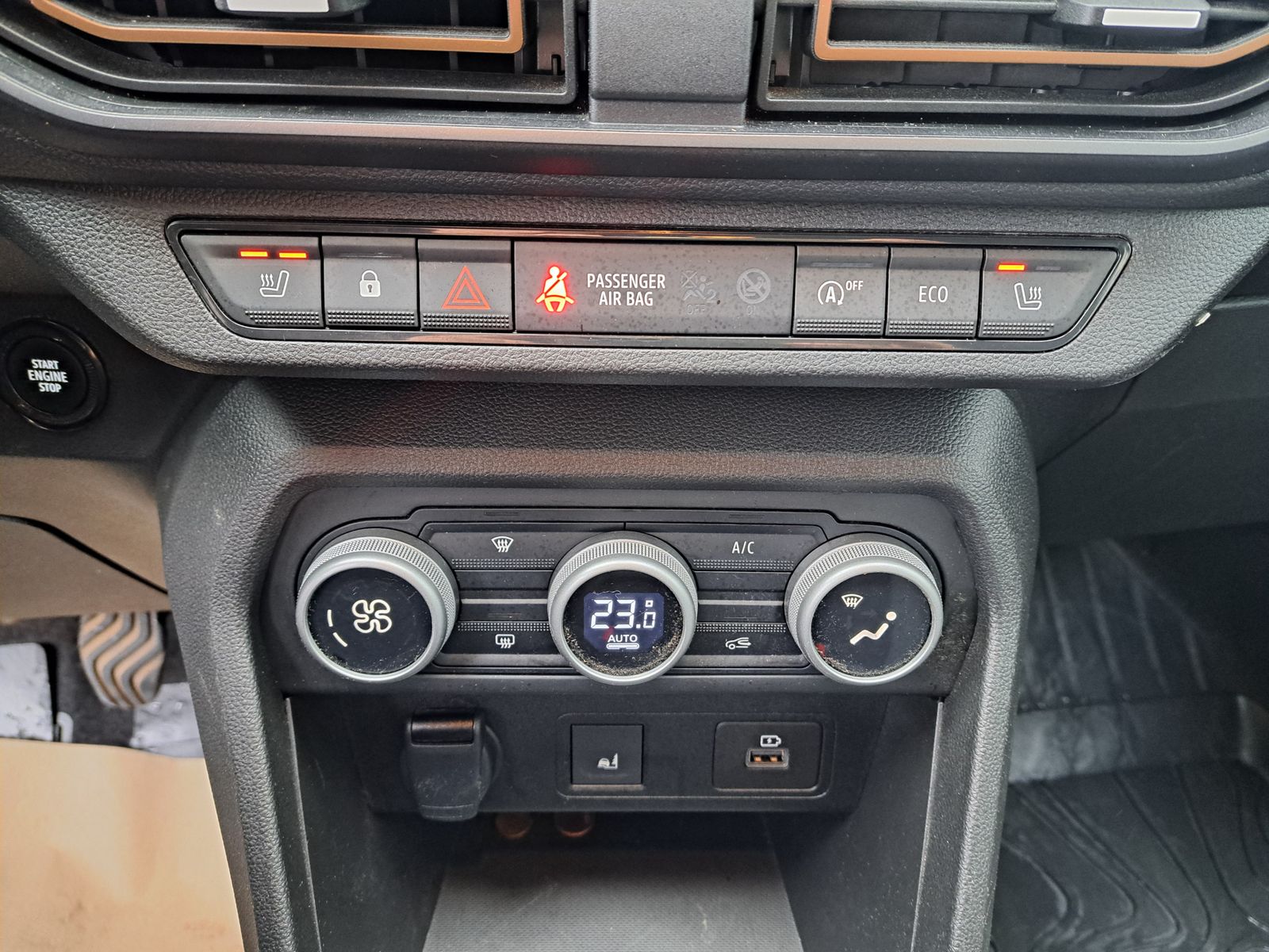 Fahrzeugabbildung Dacia Jogger Extreme+ FACELIFT LED NAVI AHK KAMERA SHZ