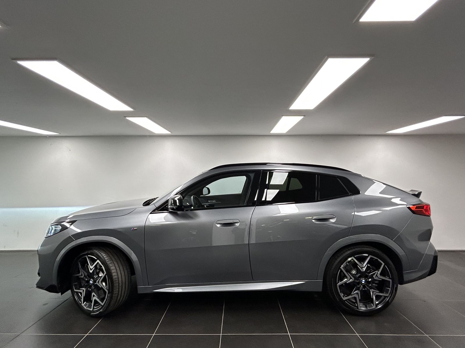BMW X2 M35i xDrive M Sportpaket Pro Head-Up HK HiFi  imagem 2