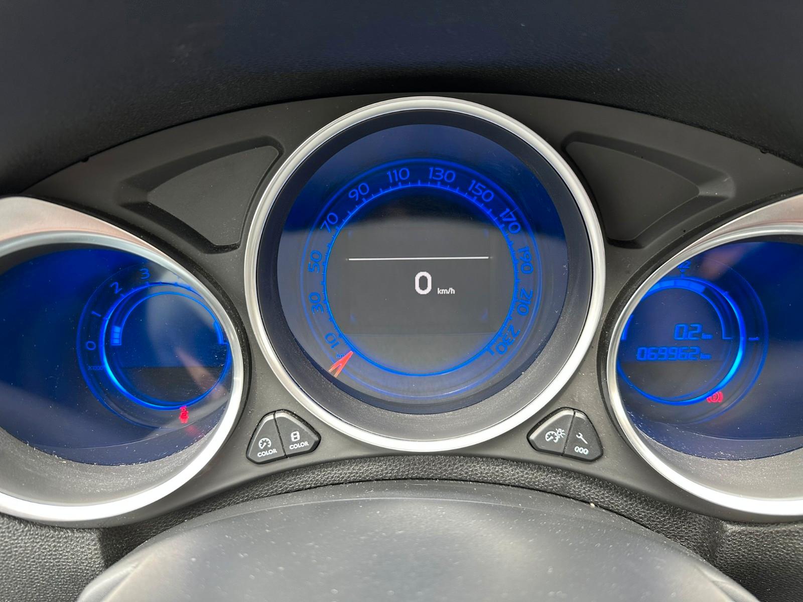 DS Automobiles DS4 *Navi*AHK*LED*17"Alu*1.Hand*TOP !*