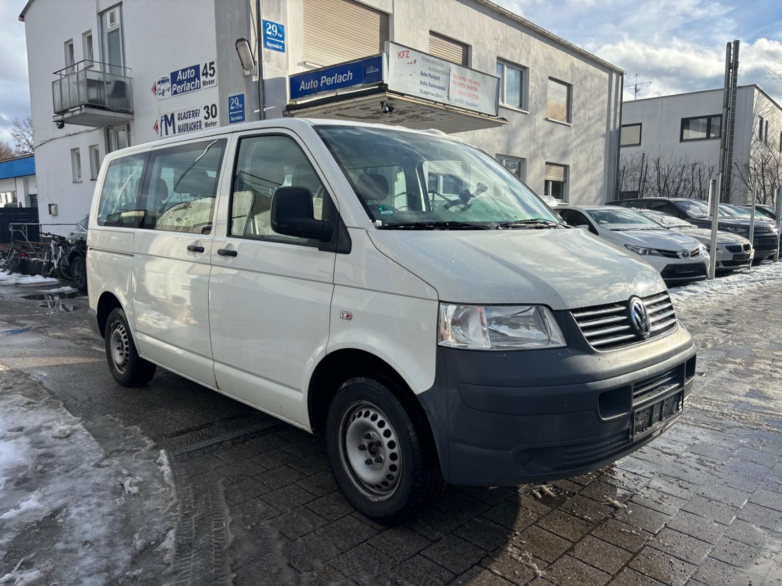Volkswagen T5 Transporter 9 Sitzer Klima