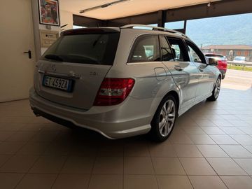 Mercedes C 220 - 4