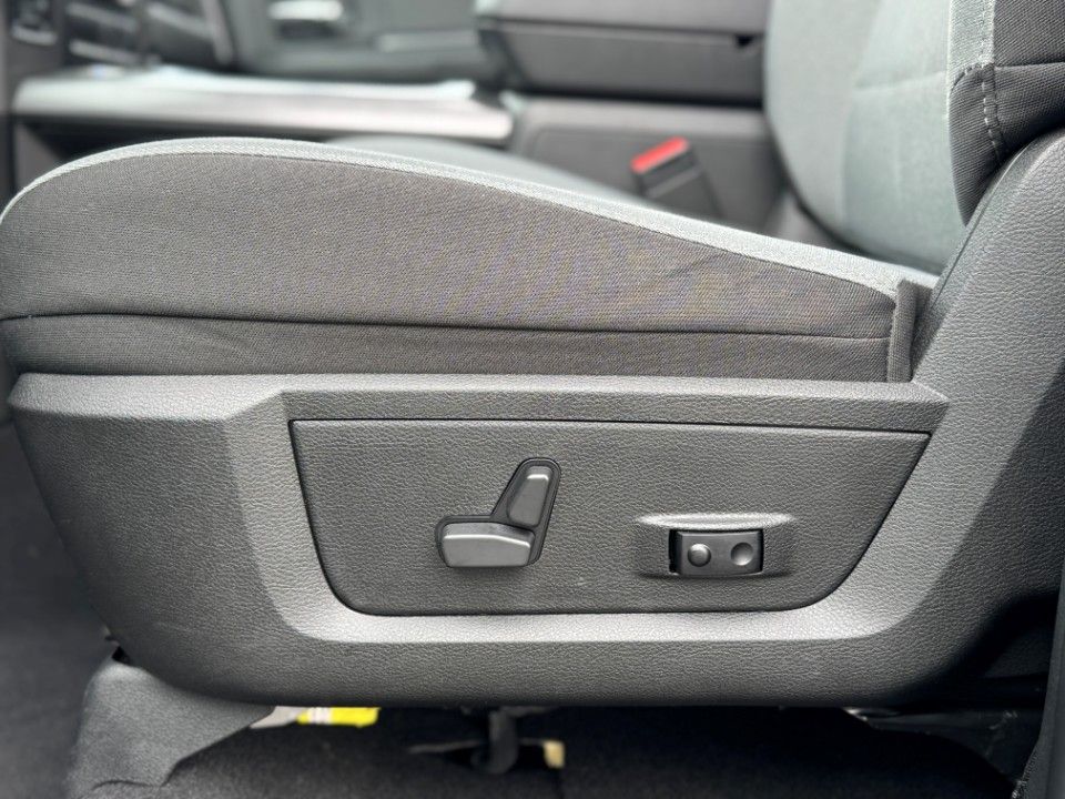 Fahrzeugabbildung Dodge RAM Classic 5.7 4x4 LPG 1. Hand AEC Import