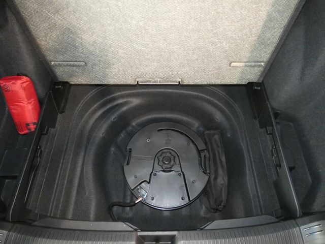 Golf Variant R 4Motion AHK MATRIX PANO