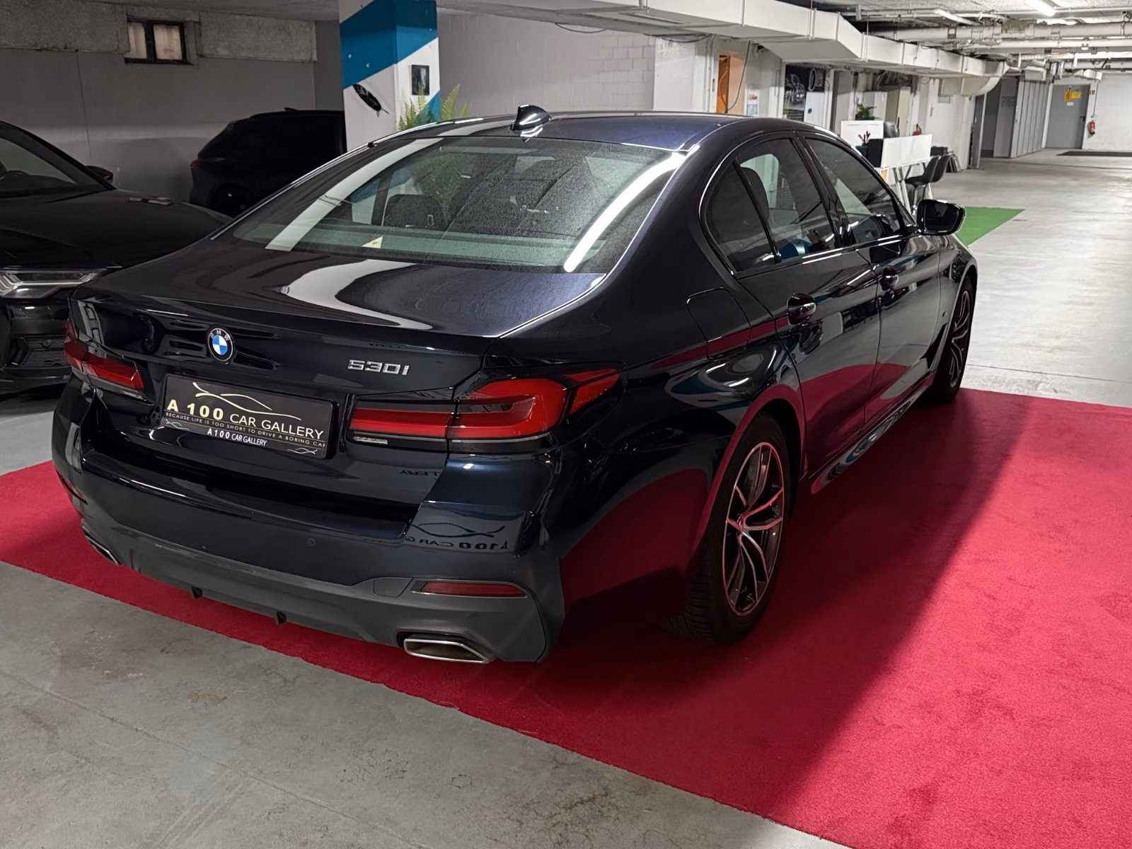 BMW 530i Limousine M Sport AHK Laser Assist 1 Hand