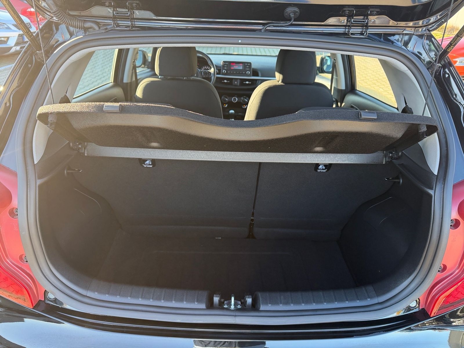 Fahrzeugabbildung Kia Picanto 1.0 DPI MT Edition 7 Drive